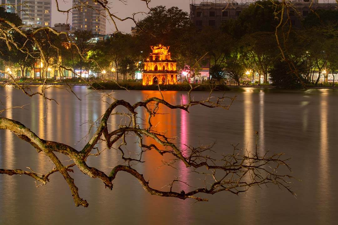 Hoan Kiem Lake