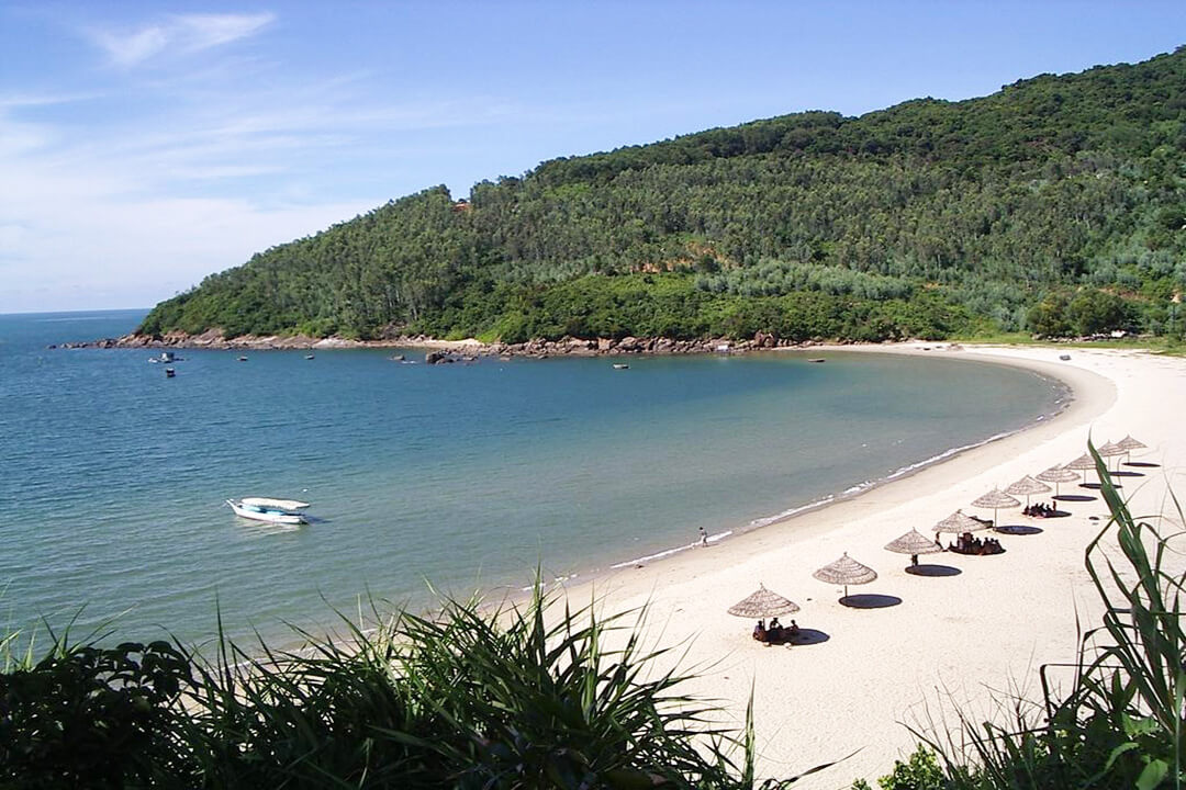 Hai Hoa Beach - one in most beaches near Hanoi