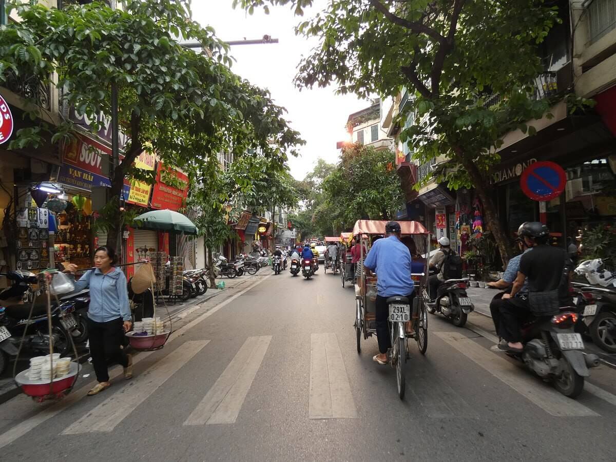 Private Hanoi Street Food Walking Tour With Real Foodie