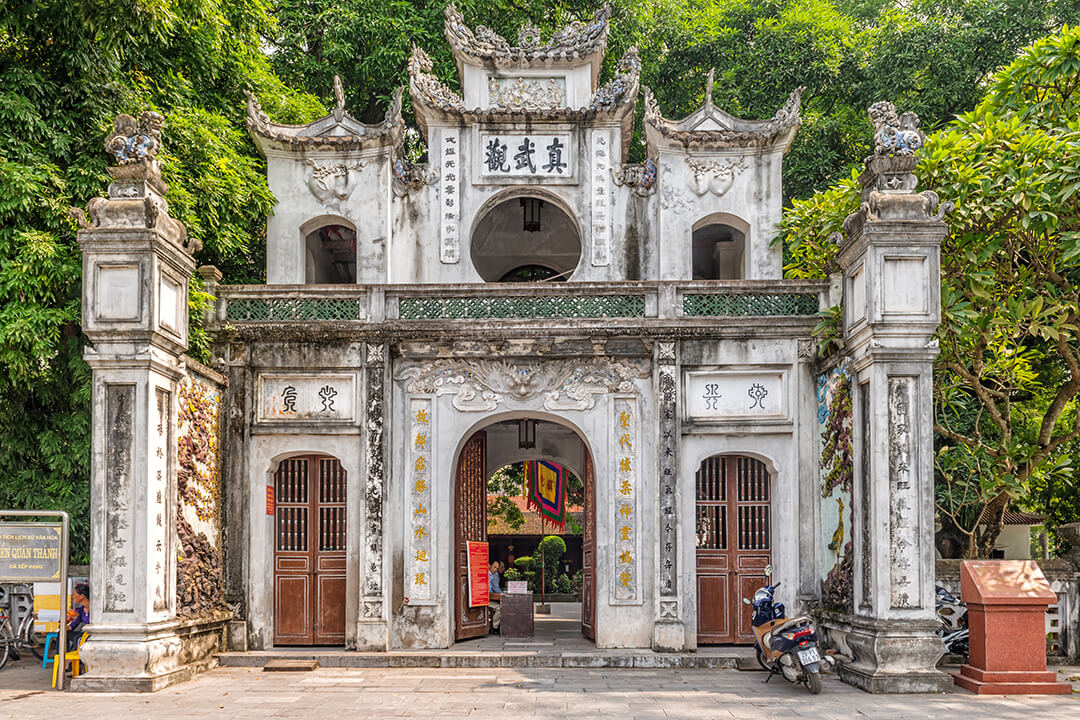 Quan Thanh Temple