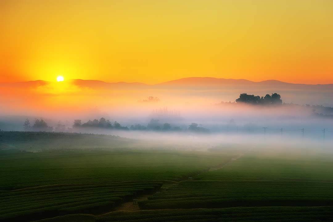 Sunset on Thien Phuc Duc Hill