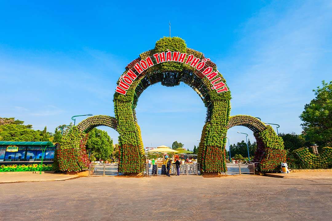 The gate of Dalat Flower Park