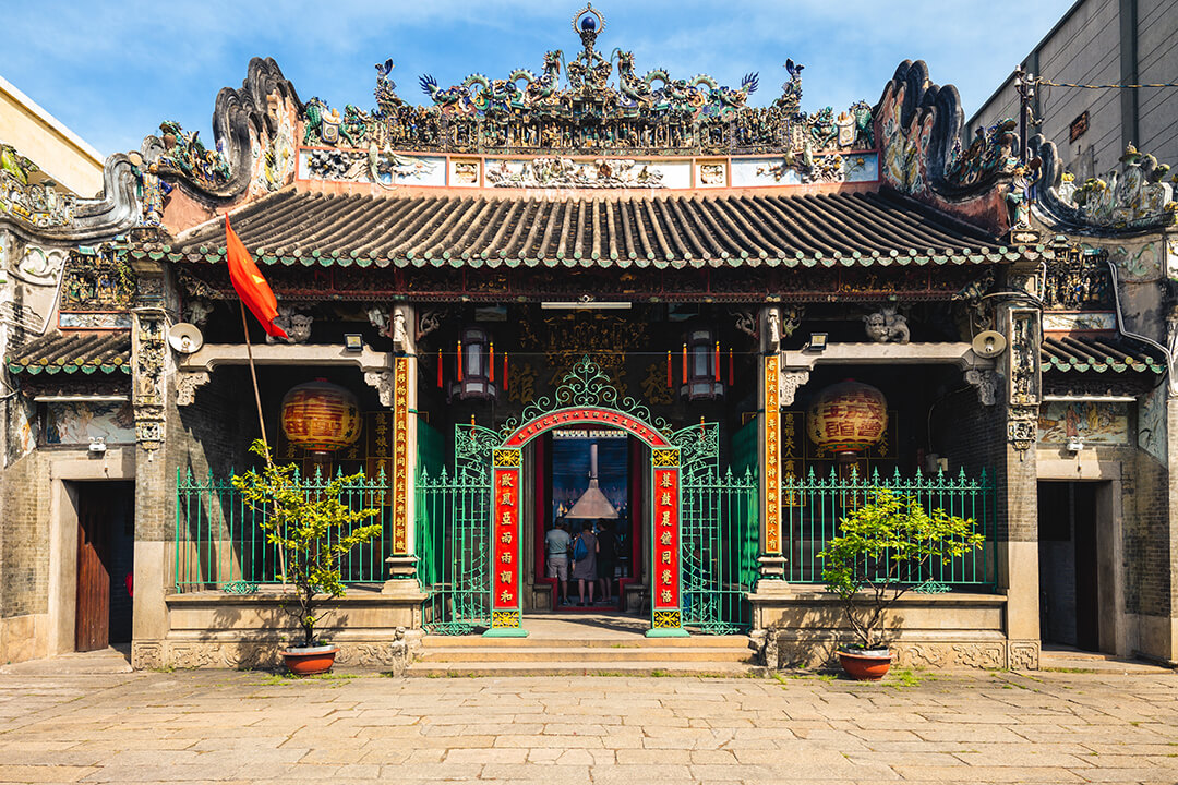 Thien Hau Temple - Chinatown