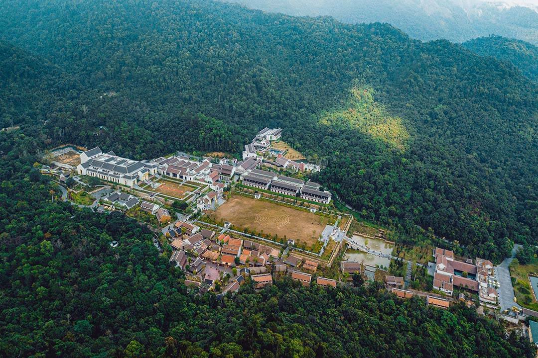 The area view of Yen Tu Moutain