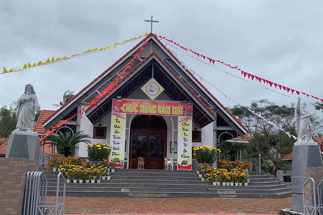 Dong Chay Church