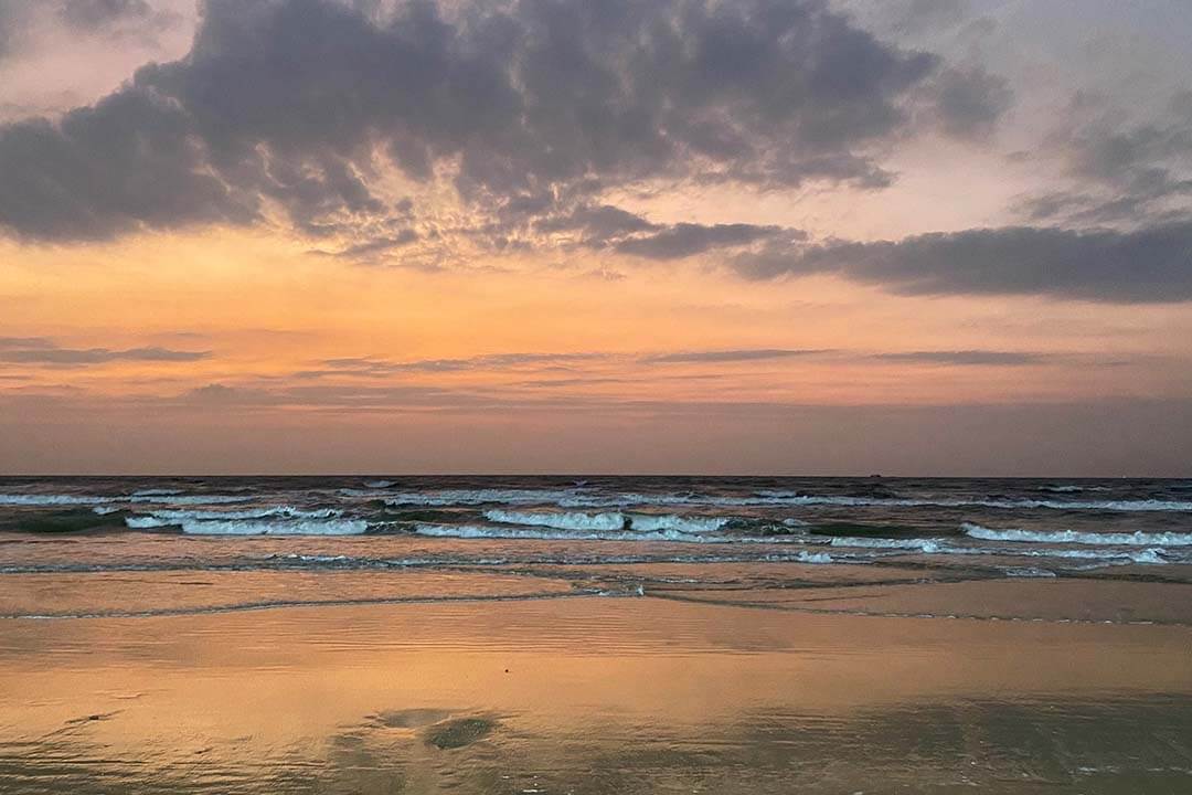 Sunset on Vung Tau beach