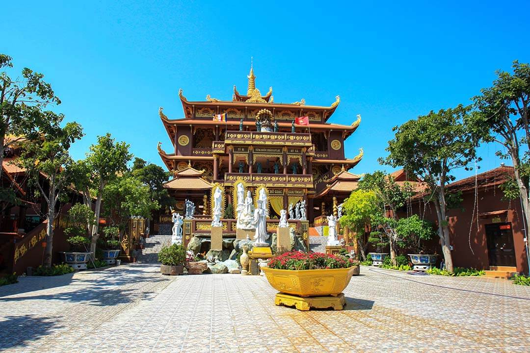 Thien Quang Pagoda