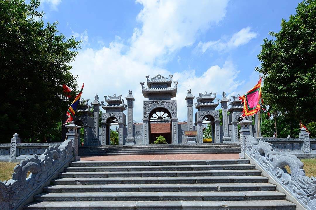 Tran Hung Dao Temple