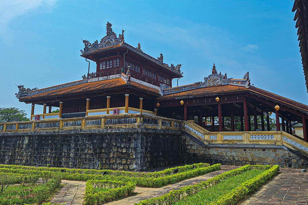 Van Minh Palace