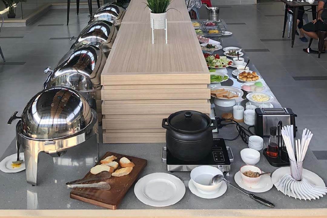 Buffet breakfast in Luxe Hotel Dalat