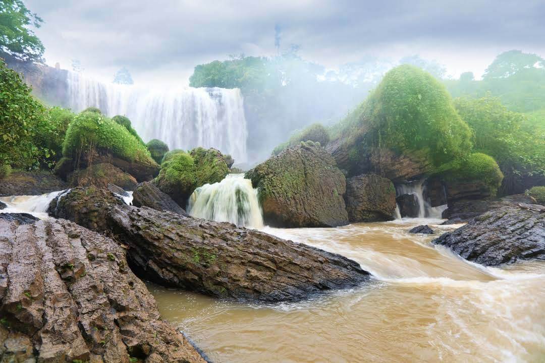 Elephant Waterfall