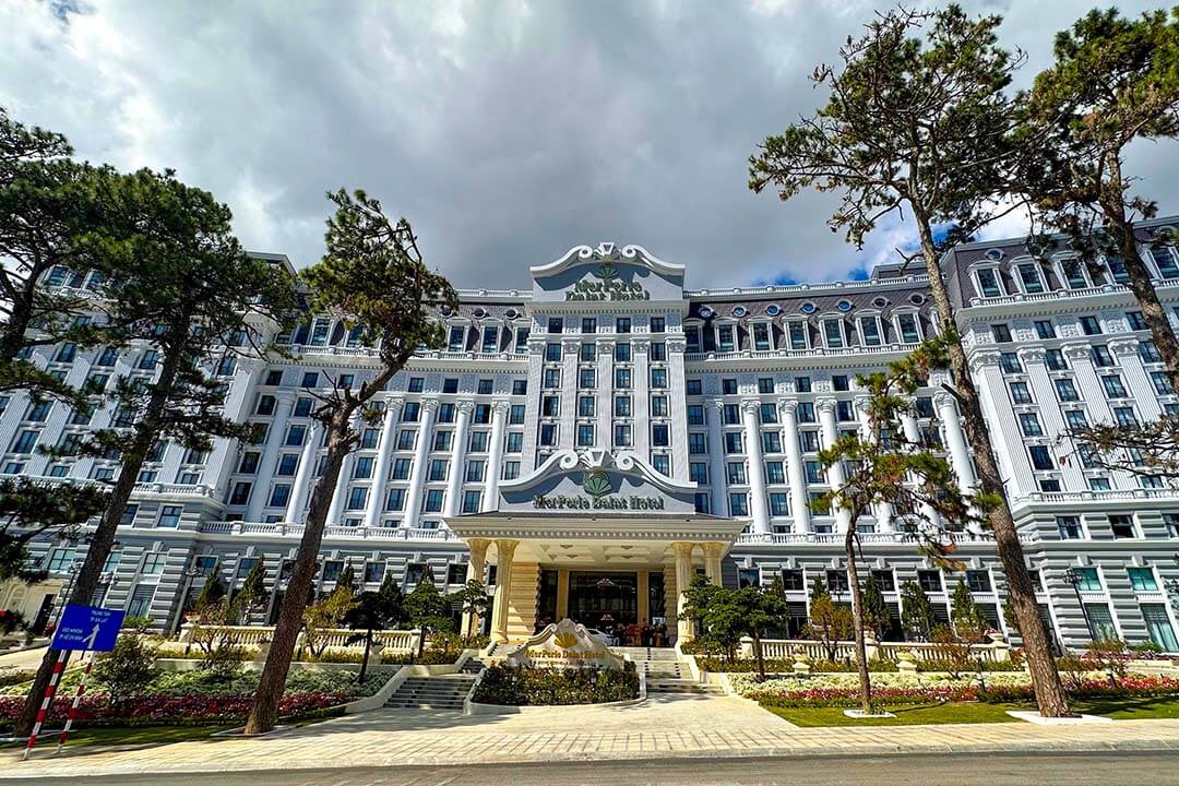 Merperle Dalat Hotel - one of the most luxury hotels to stay in Dalat