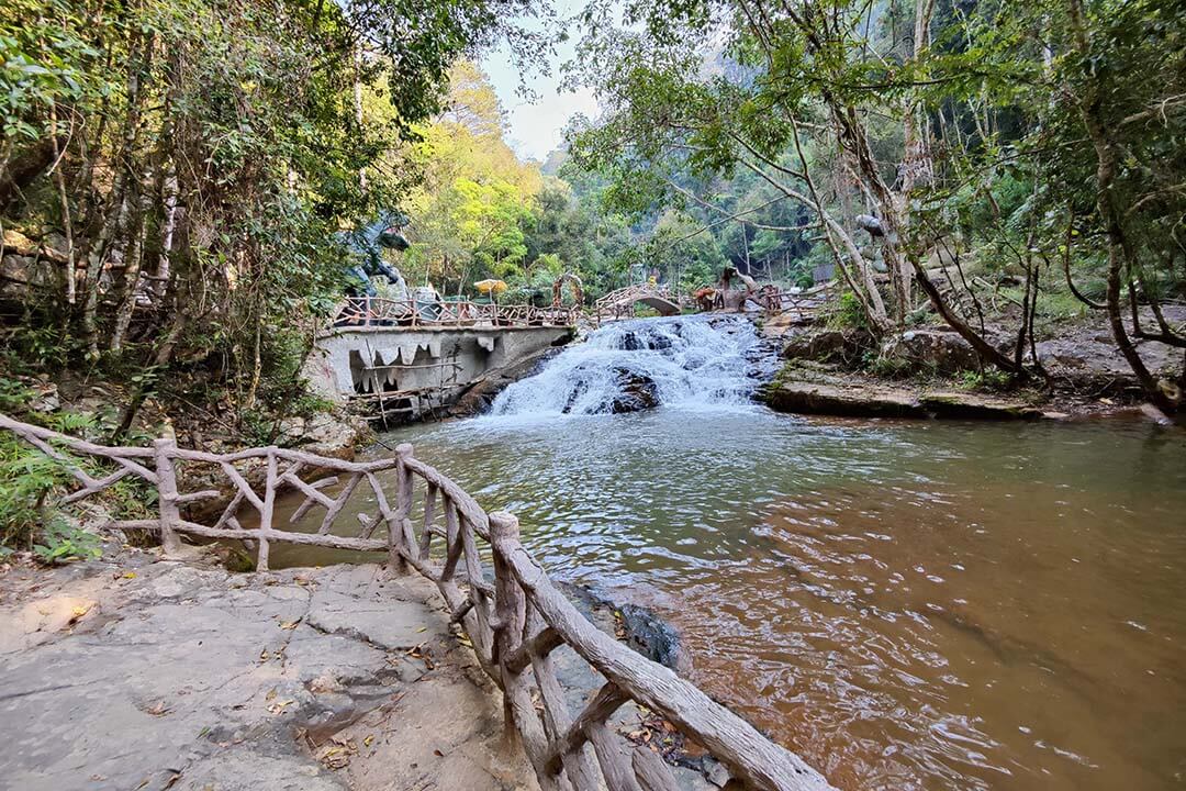 Road to Datanla Waterfall