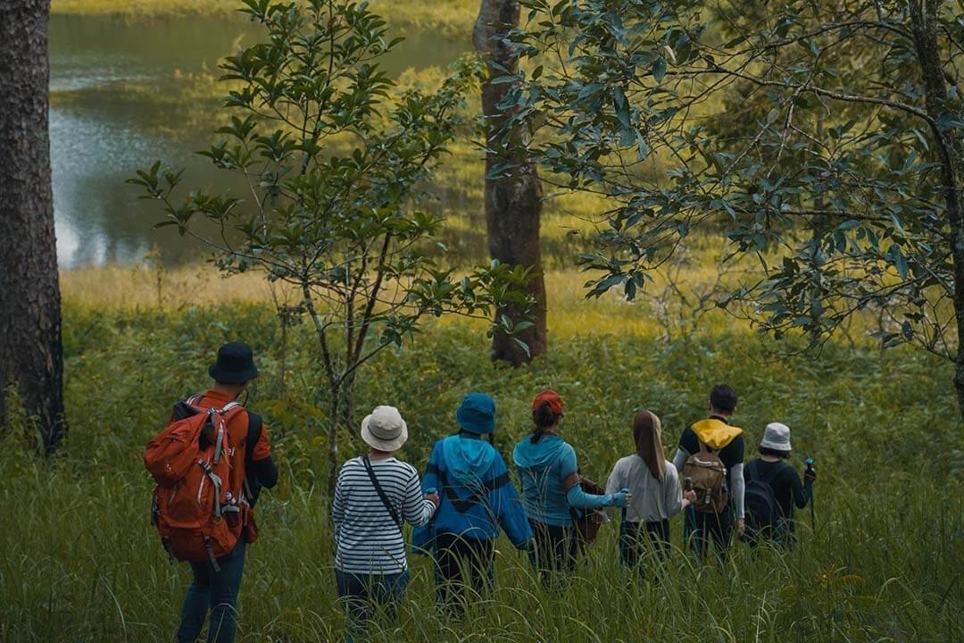 Walking around Tuyen Lam Lake - Da Lat